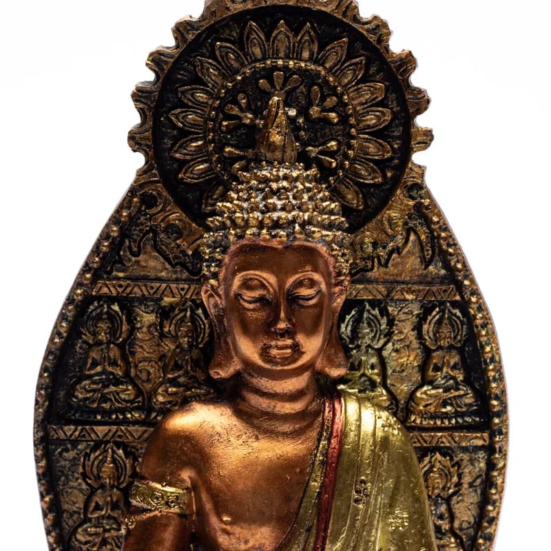 Bouddha touchant la terre