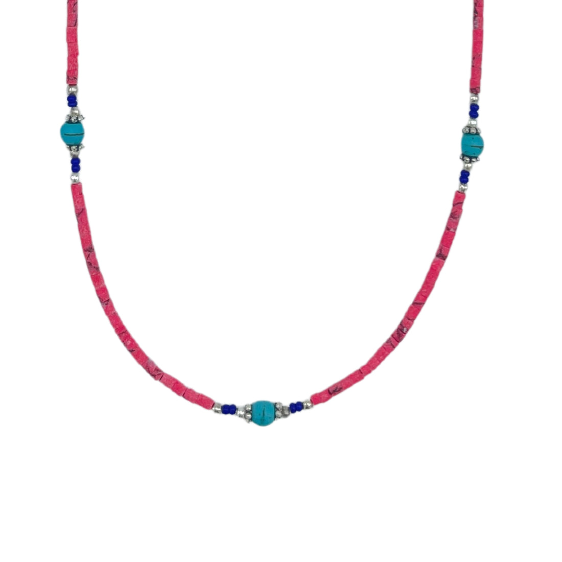 Délicatesse et finesse pour ce Collier de pierres précieuses - Corail rose et Turquoise