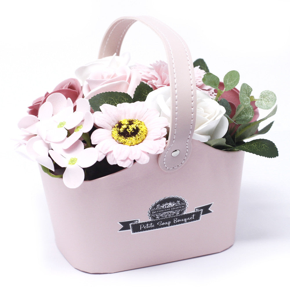 Panier de fleurs de savon taille S coloris rose