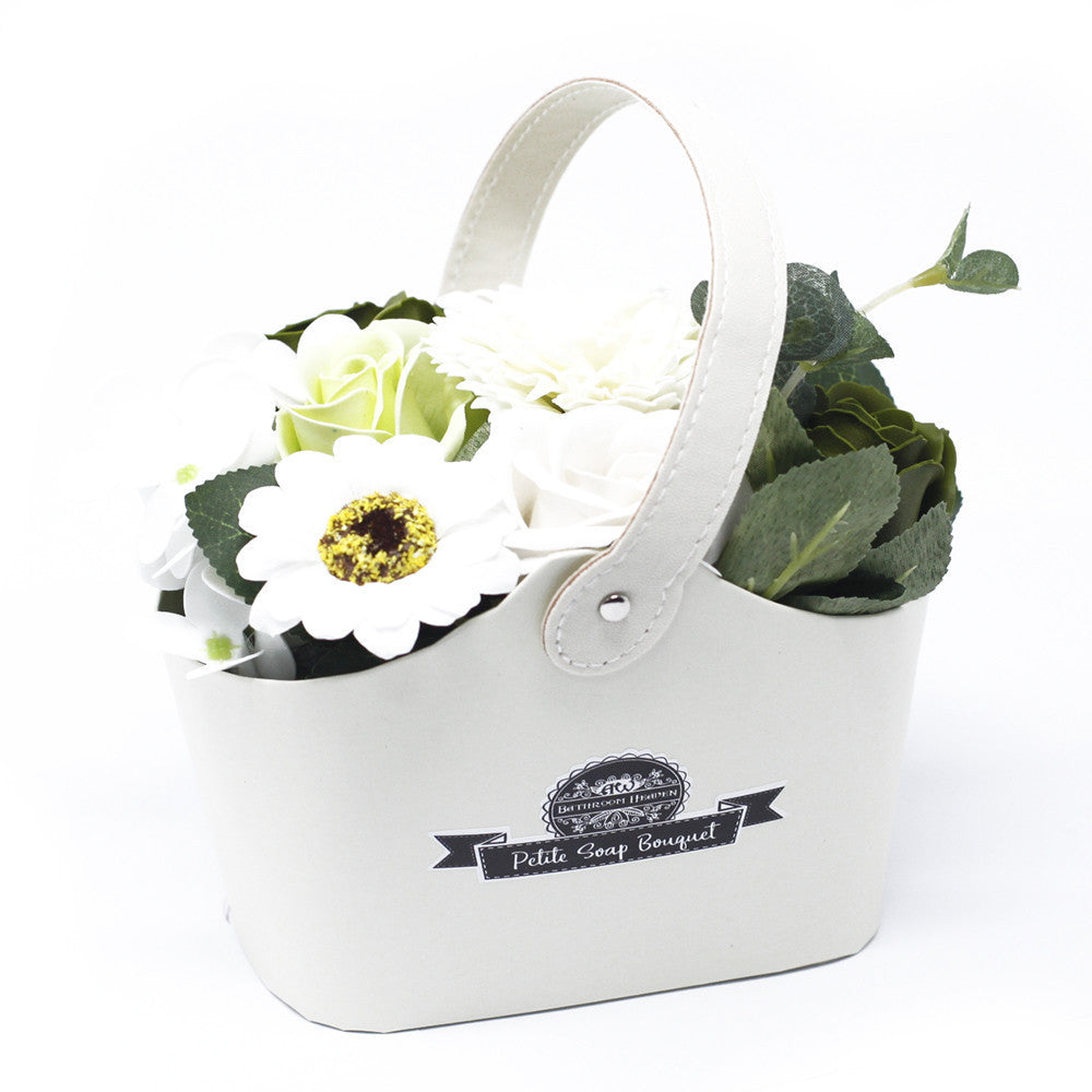 Panier de fleurs de savon taille S coloris blanc