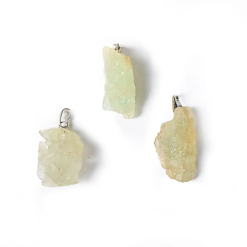 Pendentif en Calcite Verte brute