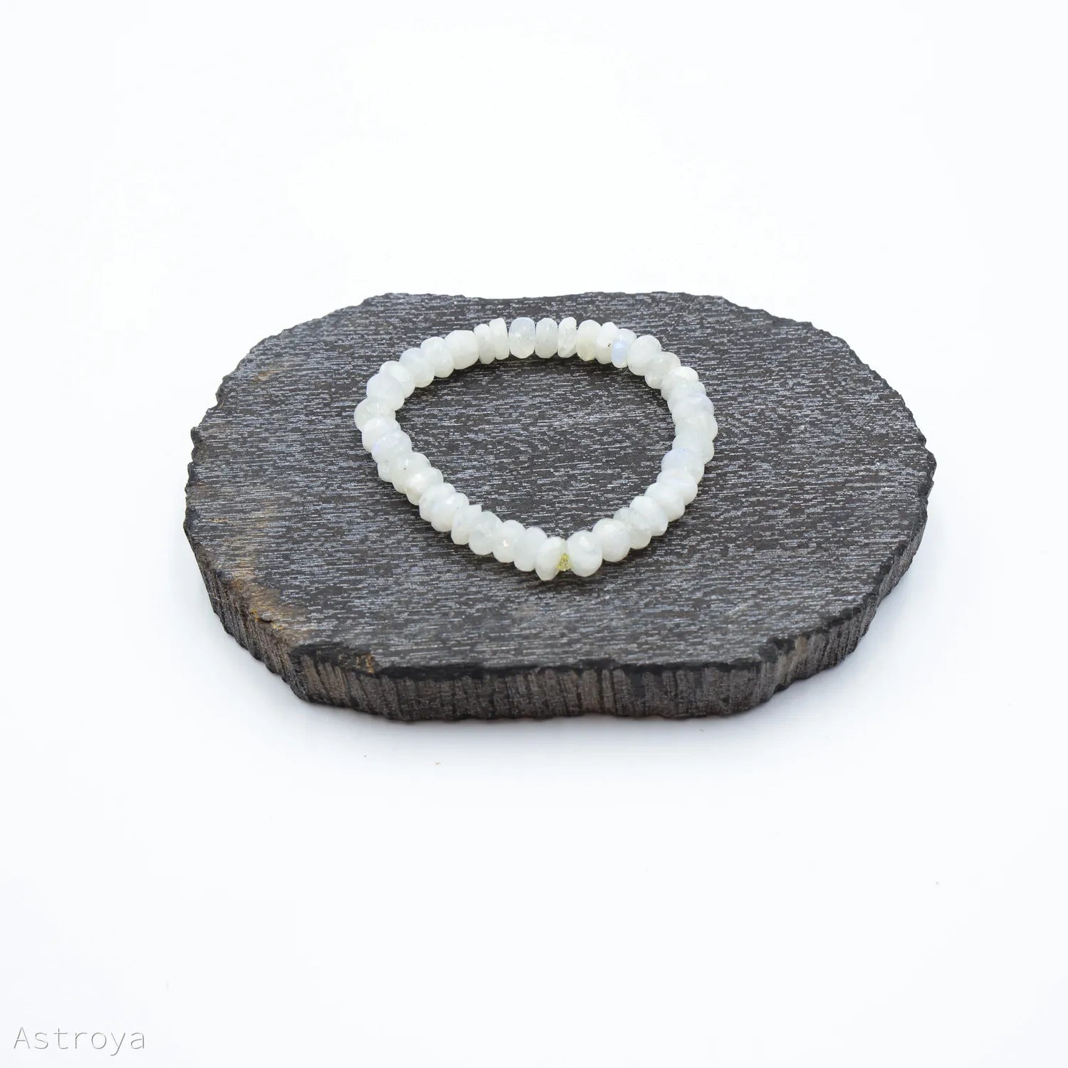 Bracelet Pierre de Lune à facettes 8mm