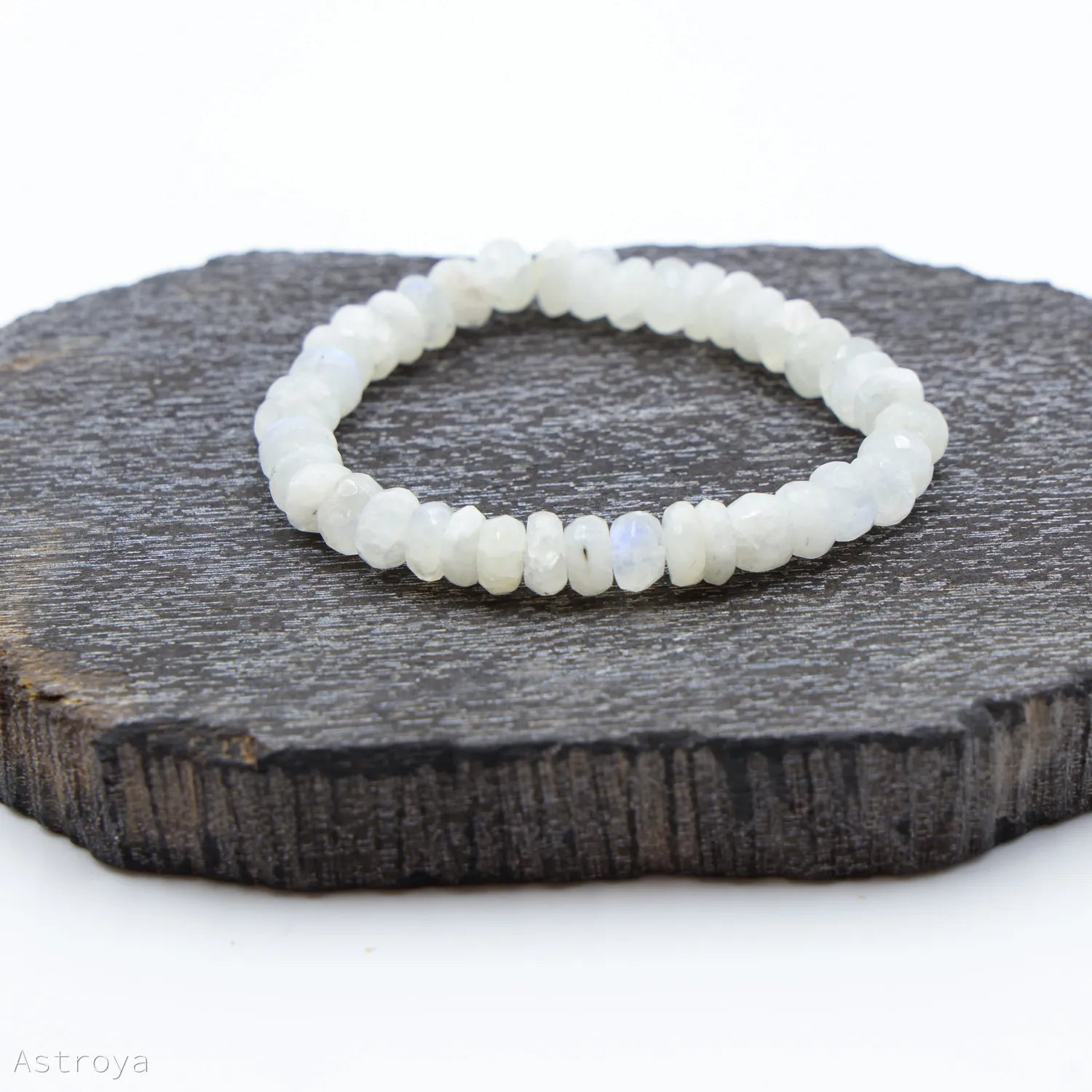 Bracelet Pierre de Lune à facettes 8mm