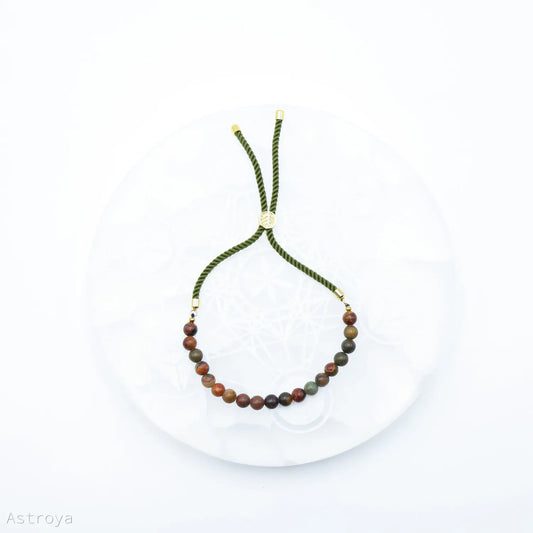 Bracelet en Pierre Naturelle Plaqué Argent | Jaspe Picasso - Élégance et Bien-Être sur pierre de chargement - vue de dessus