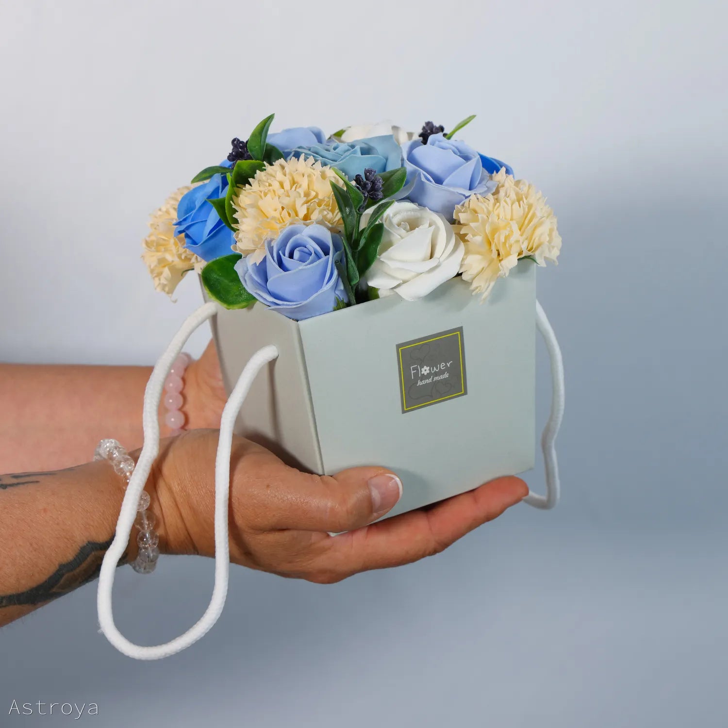 Panier de fleurs de savon