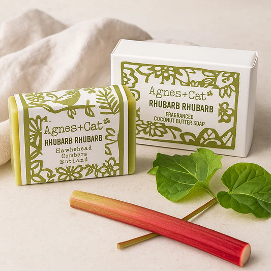 Savon Artisanal Rhubarbe – Fraîcheur et Gourmandise