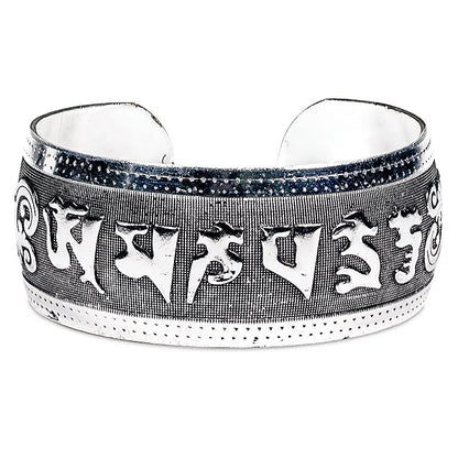 Bracelet Miao tribal avec mantra OM Mani Pad Me Hum