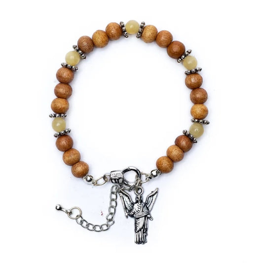 Citrine, et perles de bois avec Charm de l'archange Uriel pour ce Bracelet Citrine Archange Uriel