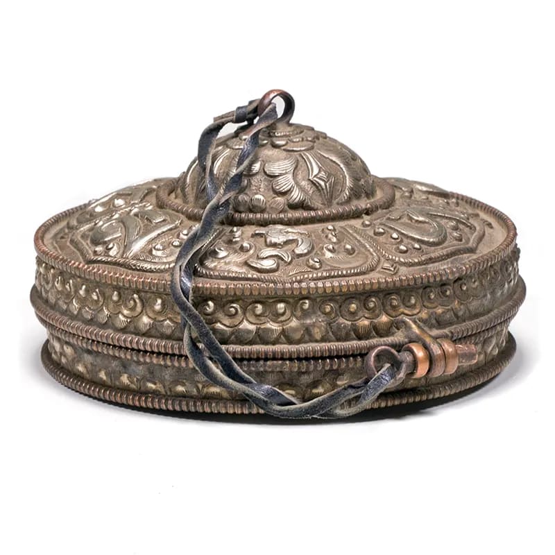 Cymbales / Tingshas LUXE + étui métal gravé | 11 cm – vue 2