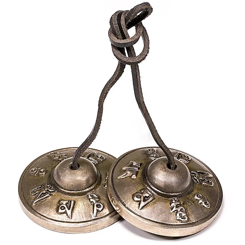 Cymbales / Tingshas - Om Mani Padme Hum - 7.7 cm / son long - Astroia