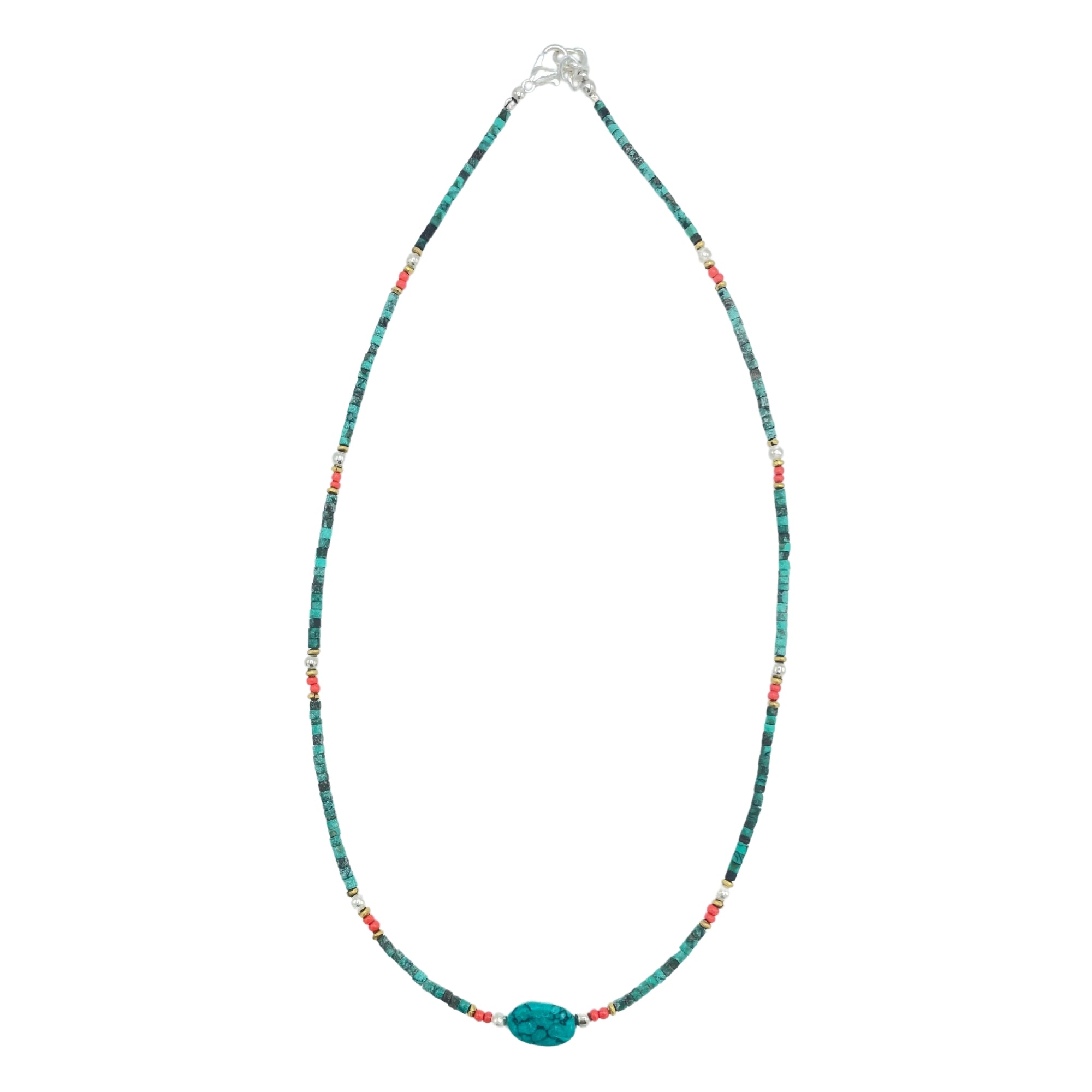 Collier de pierres précieuses - Turquoise : finesse et délicatesse de l&