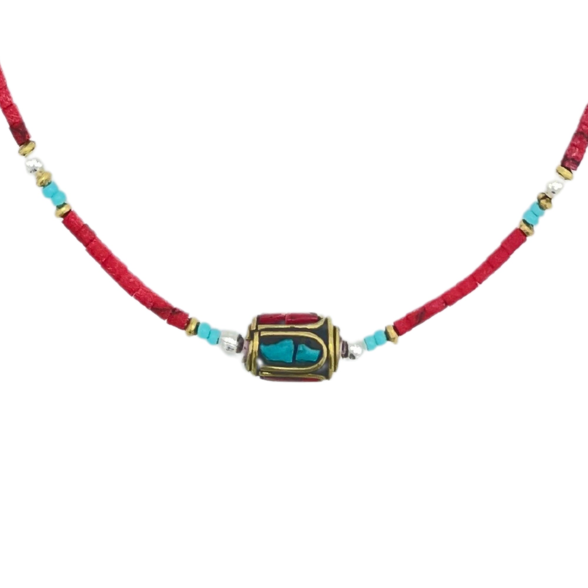 Collier en corail - Élégance et artisanat népalais