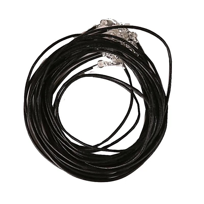 Collier en cuir noir avec fermoir 45 cm