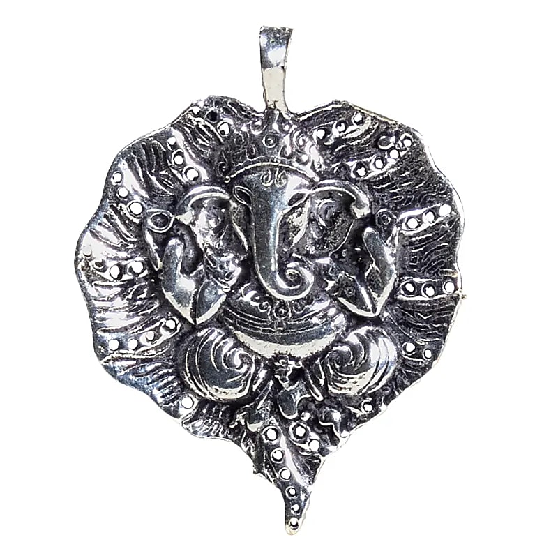 Pendentif Ganesh Argenté en Forme de Feuille