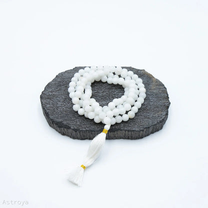 Mala Agate Blanche | 108 perles - sur pierre de rechargement