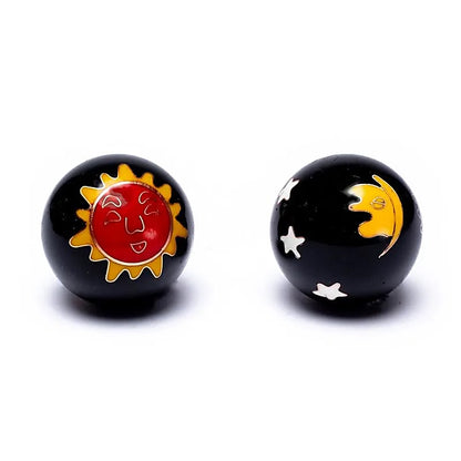 Boules de santé Qi Gong Soleil et Lune en couleurs jaune, rouge et noir pour relaxation et méditation