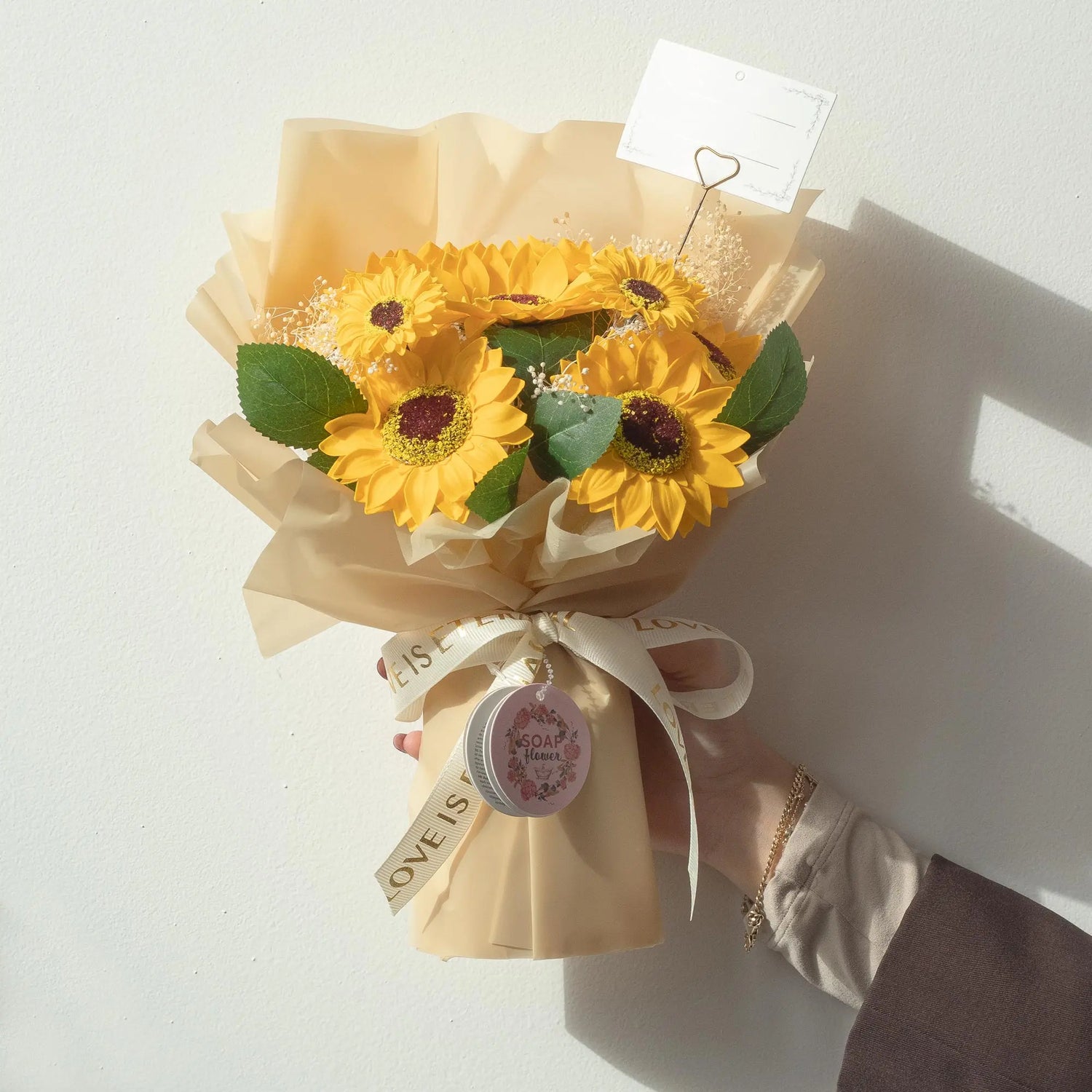 Grand Bouquet de Tournesols de savon cadeau idéal pour une femme