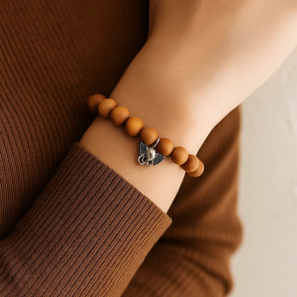 Bracelet Bois de Santal 21 perles | charm Ganesh