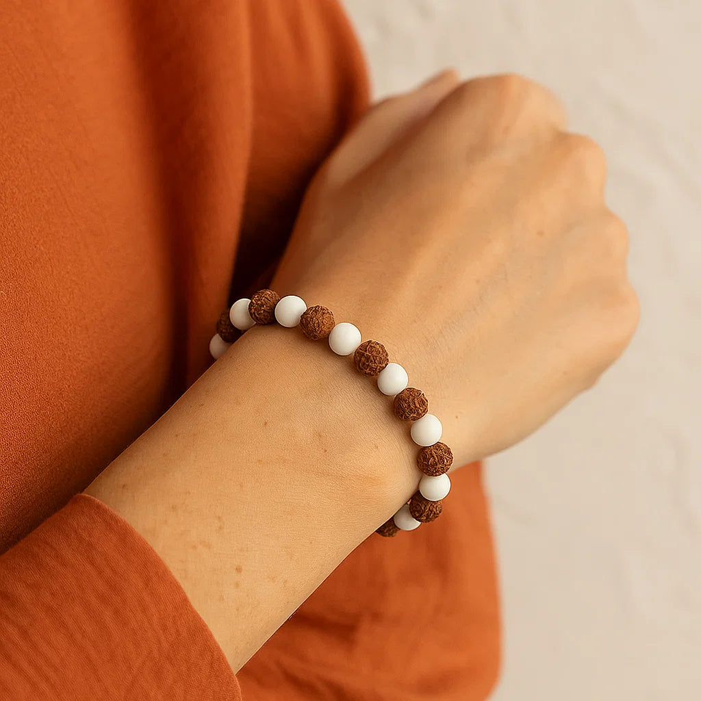 Bracelet Rudraksha et Coquillages