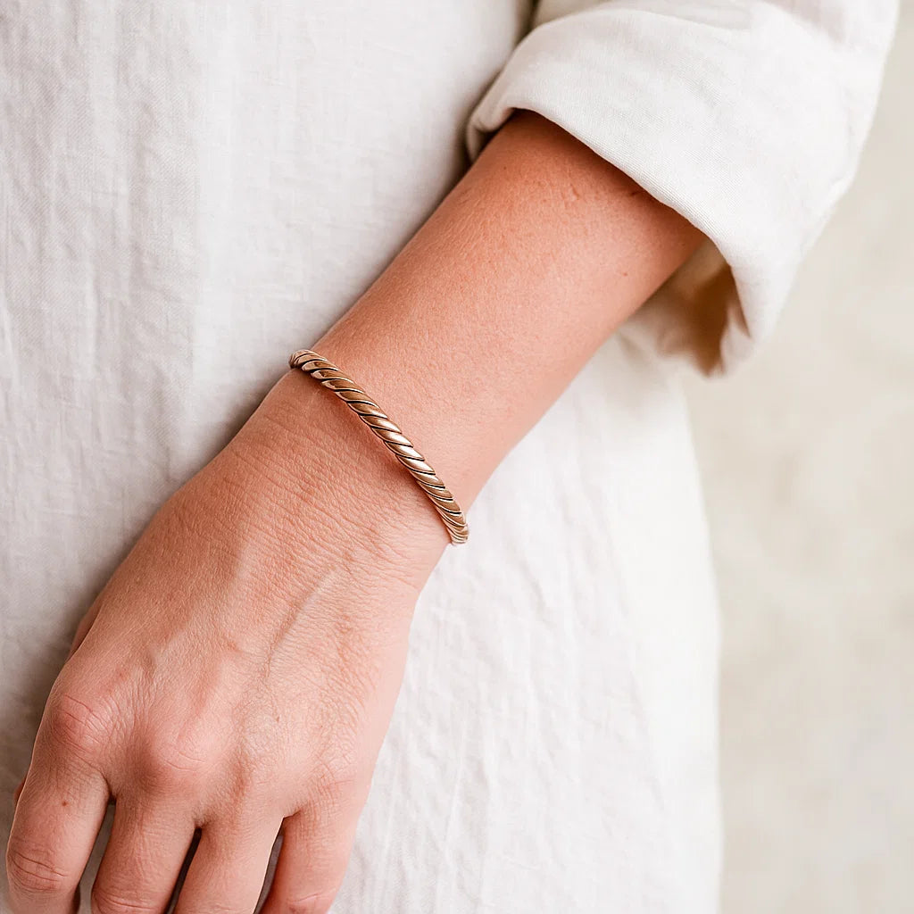 Bracelet torsadé couleur bronze