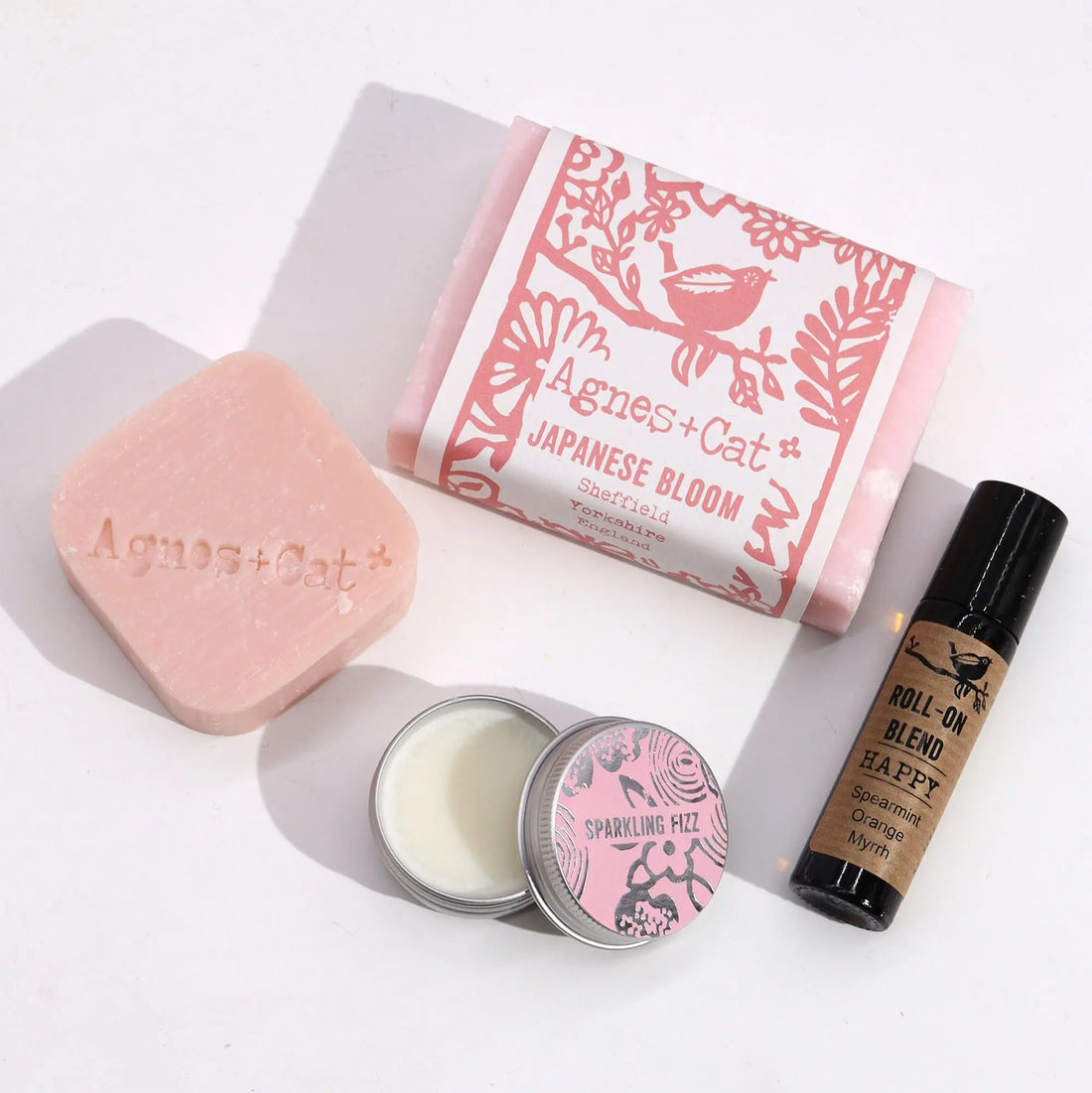 Coffret bien-être Floraison Bonheur – senteurs florales lumineuses pour une ambiance joyeuse et apaisante