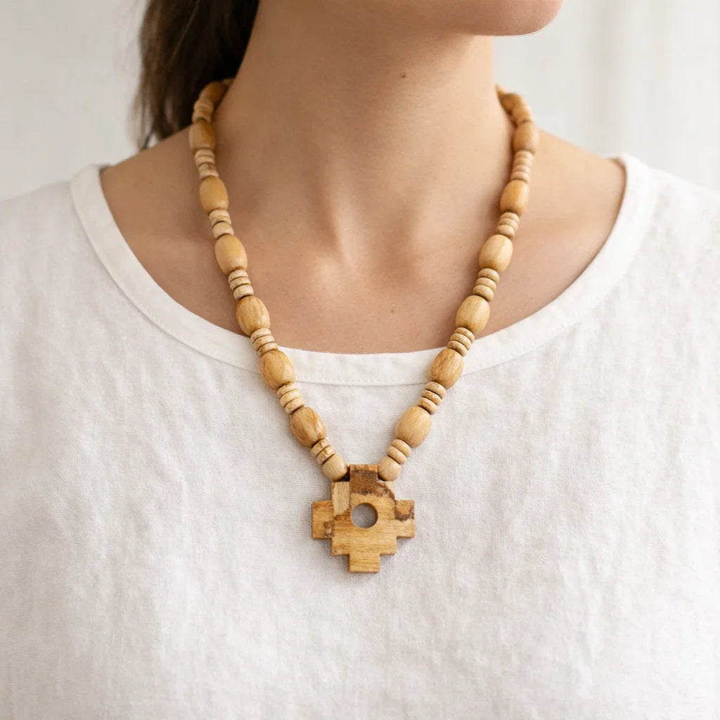Collier Palo Santo Croix Inca Chakana