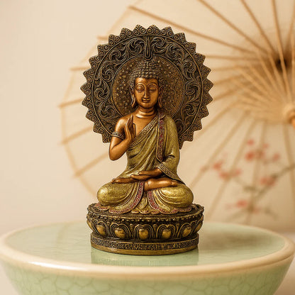 Bouddha de la réassurance avec trône